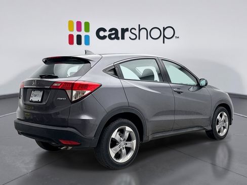Used 2019 Honda HR-V LX image 5