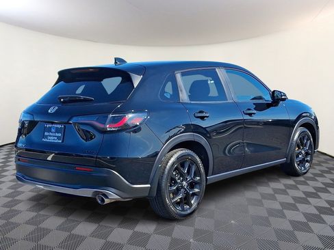 Used 2025 Honda HR-V Sport image 7
