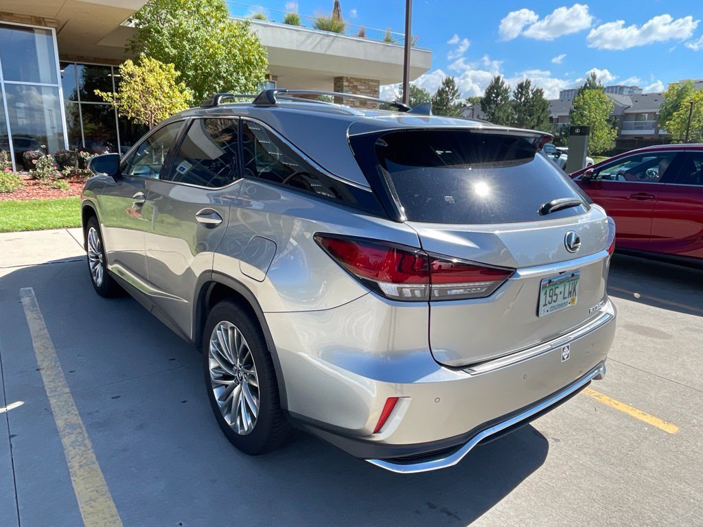 Used 2020 Lexus RX 350L Luxury w/ Accessory Package AWD/4WD image 3