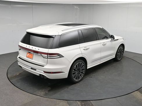 Used 2020 Lincoln Aviator Black Label w/ Dynamic Handling Package AWD/4WD image 56