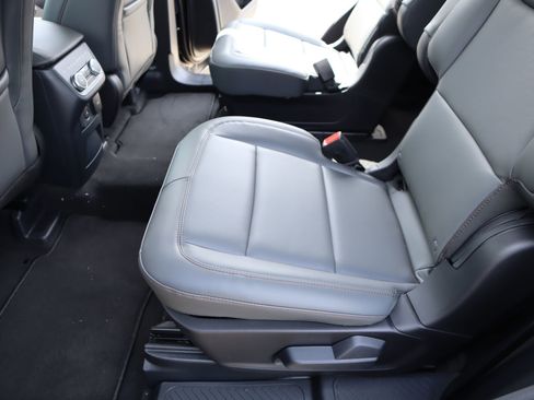 New 2026 Ford Explorer Active w/ Active Comfort Package AWD/4WD image 14