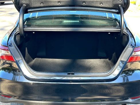 Used 2023 Toyota Camry LE FWD image 30