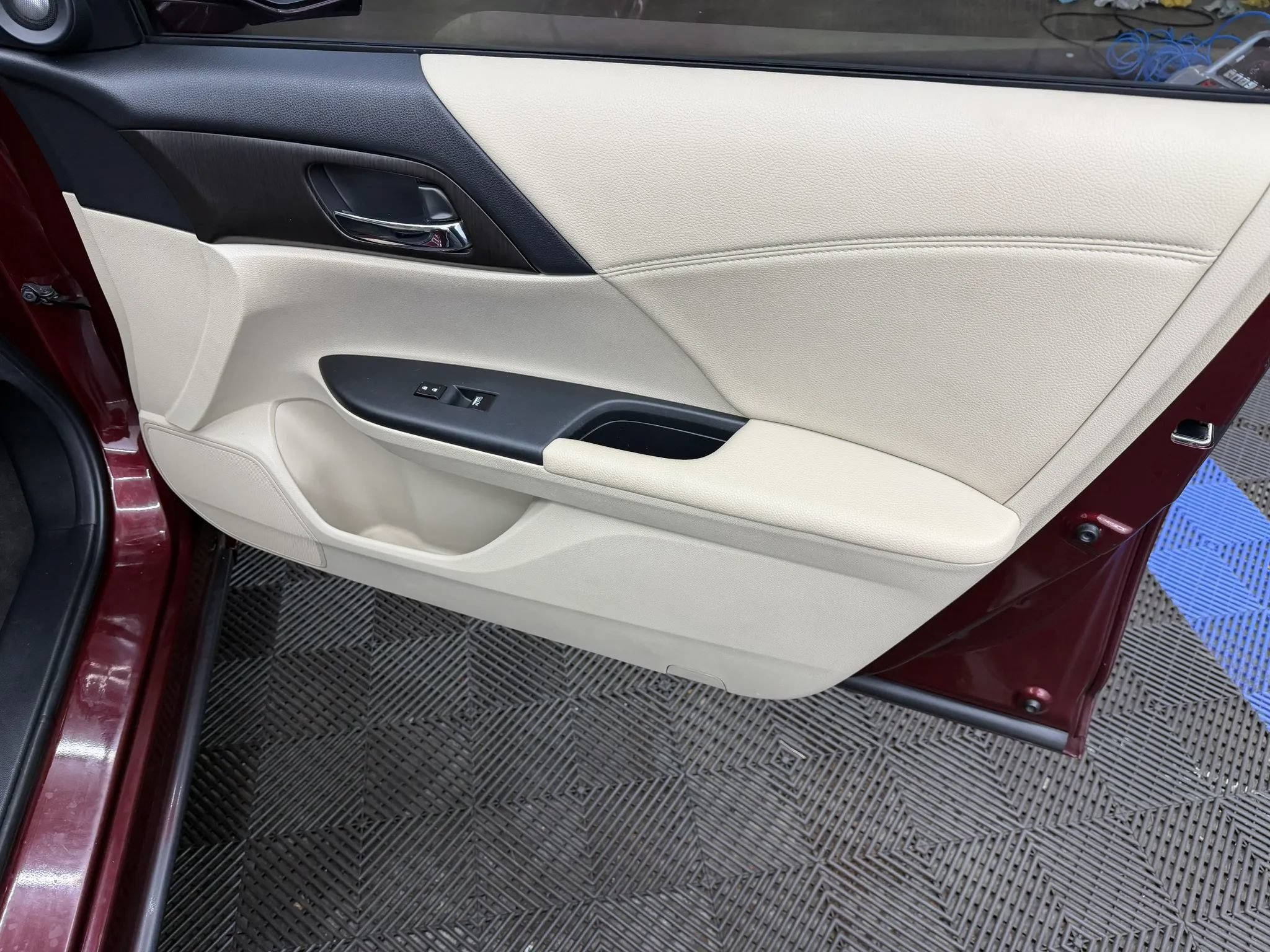 Used 2014 Honda Accord EX-L image 6