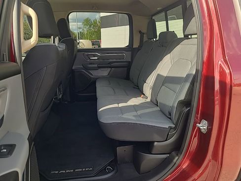 Used 2019 RAM 1500 Big Horn AWD/4WD image 14