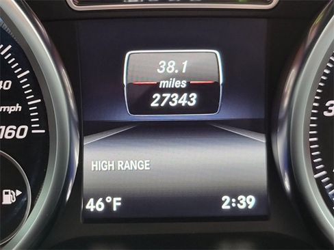 Used 2017 Mercedes-Benz G 550 Squared image 6