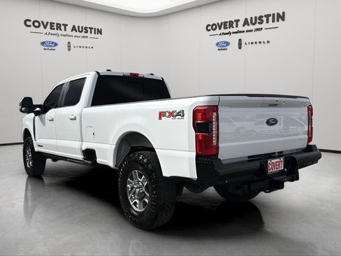 Used 2023 Ford F350 Lariat w/ FX4 Off-Road Package image 3