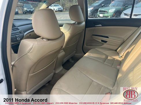 Used 2011 Honda Accord SE image 30