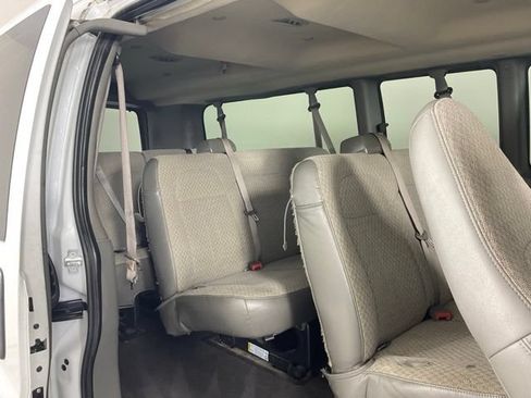 Used 2024 Chevrolet Express 3500 LT w/ LT Preferred Equipment Group RWD image 28