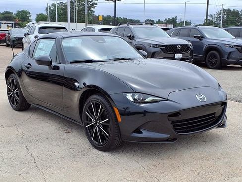 New 2026 MAZDA MX-5 Miata RF Grand Touring RWD image 4