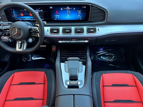 Used 2025 Mercedes-Benz GLE 63 AMG S image 25