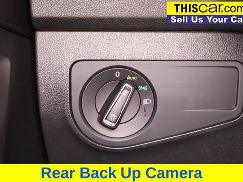 Used 2023 Volkswagen Tiguan SE R-Line FWD image 21