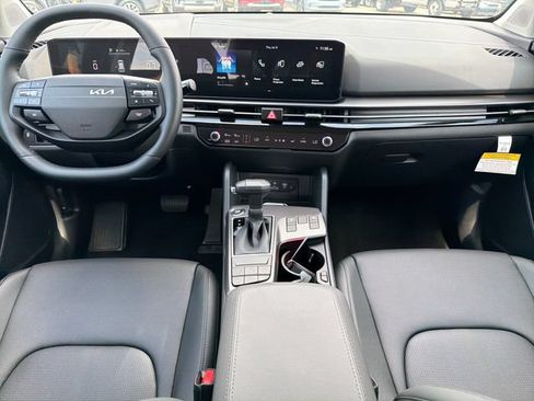 New 2026 Kia Sportage EX AWD/4WD image 9