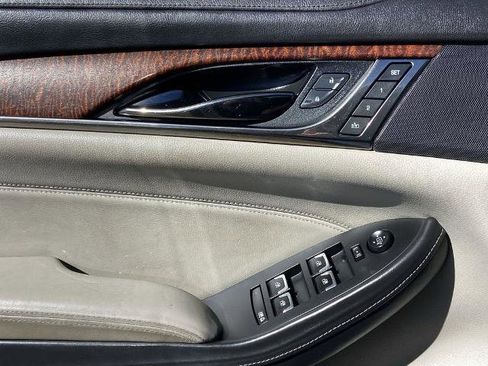 Used 2016 Cadillac CTS Luxury RWD image 19