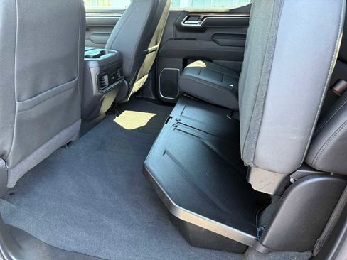 Used 2026 Chevrolet Silverado 1500 LT Trail Boss w/ LT Trail Boss Premium Package AWD/4WD image 23