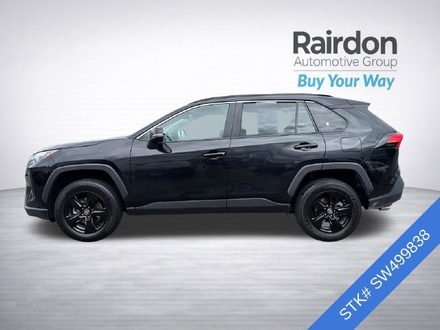 Used 2025 Toyota RAV4 XLE AWD/4WD image 4