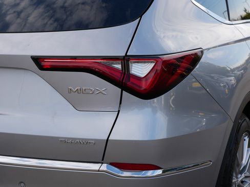 Certified 2024 Acura MDX SH-AWD w/ Advance Package image 17