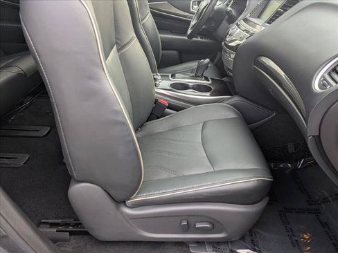 Used 2019 INFINITI QX60 Luxe w/ Essential Package AWD/4WD image 23
