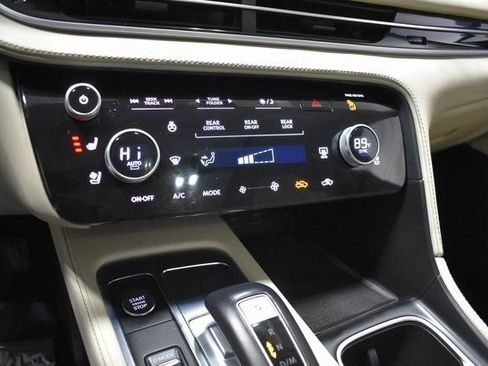 Used 2023 INFINITI QX60 Luxe image 21