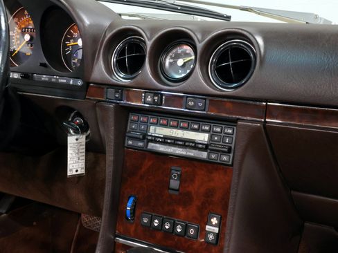 Used 1987 Mercedes-Benz 560 SL image 93