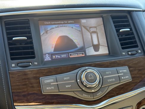 Used 2017 Nissan Armada Platinum w/ Captain Seat Package image 21