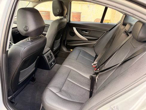 Used 2018 BMW 320i xDrive Sedan image 27