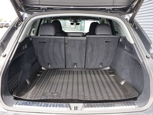 Used 2025 Audi Q5 Premium Plus AWD/4WD image 24