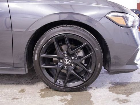 Certified 2024 Honda Civic Sport image 12
