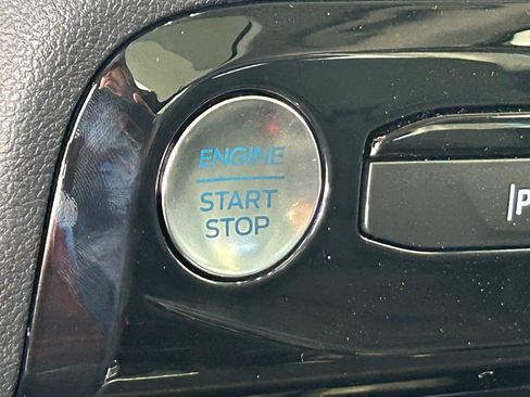 Certified 2024 Ford Escape SE w/ PHEV Premium Package image 44