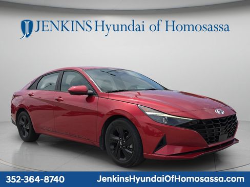 Used 2021 Hyundai Elantra SEL w/ Convenience Package FWD image 1