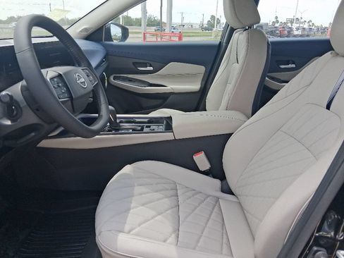 New 2026 Nissan Sentra SL w/ Floor Mat Package FWD image 22