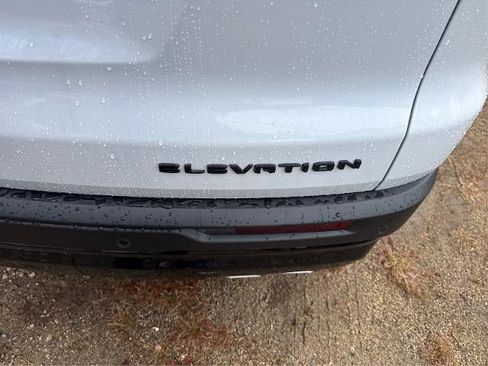 New 2026 GMC Acadia Elevation AWD/4WD image 10
