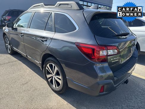 Used 2019 Subaru Outback 2.5i Limited AWD/4WD image 3