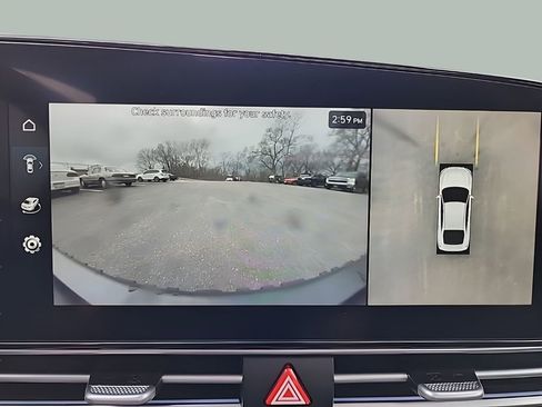 Used 2024 Hyundai Elantra Limited FWD image 25