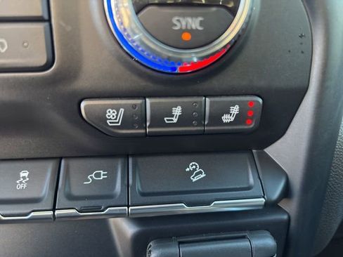 Used 2021 GMC Sierra 1500 AT4 w/ Technology Package image 59