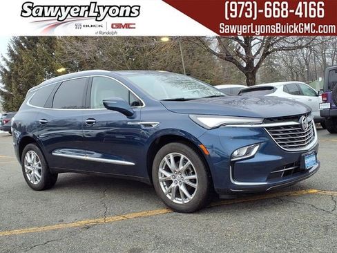 Certified 2024 Buick Enclave Essence w/ Experience Buick Package image 1