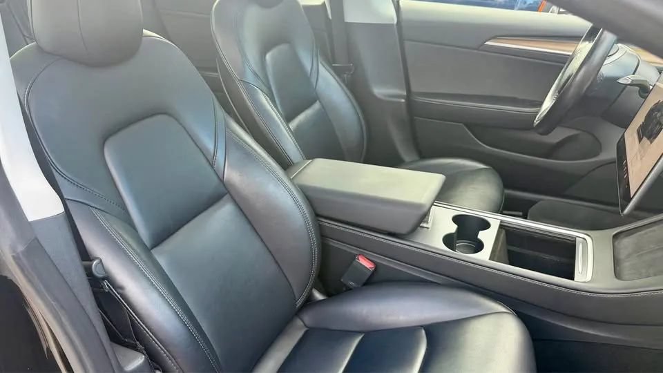 Used 2023 Tesla Model 3 Standard Range RWD image 12