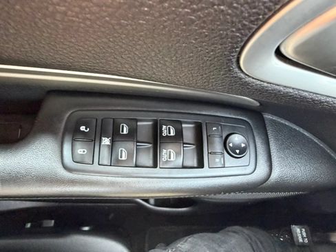 Used 2020 Dodge Durango SXT AWD/4WD image 29