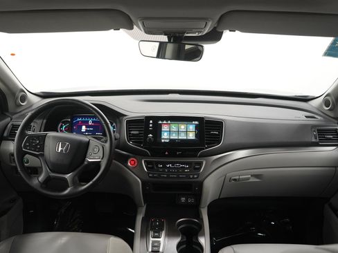 Used 2021 Honda Pilot Black Edition image 14