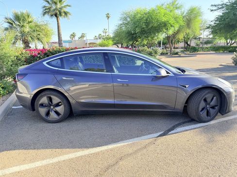 Used 2018 Tesla Model 3 Long Range image 7