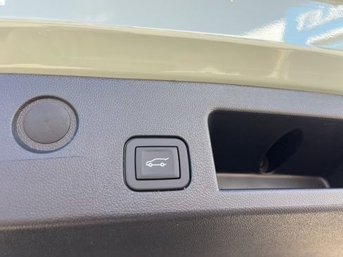 New 2026 Chevrolet Equinox ACTIV image 7