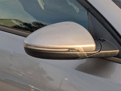 Used 2023 Kia Forte LXS w/ LXS Technology Package image 11