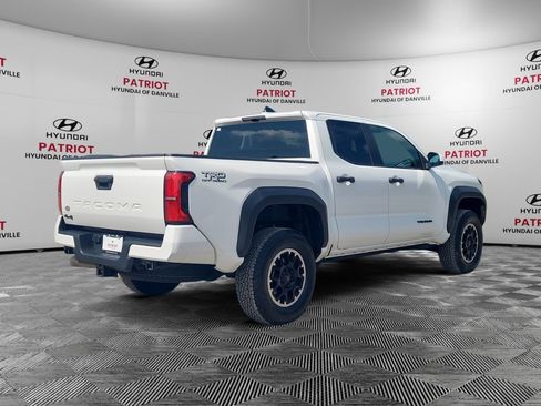 Used 2024 Toyota Tacoma TRD Off-Road AWD/4WD image 3