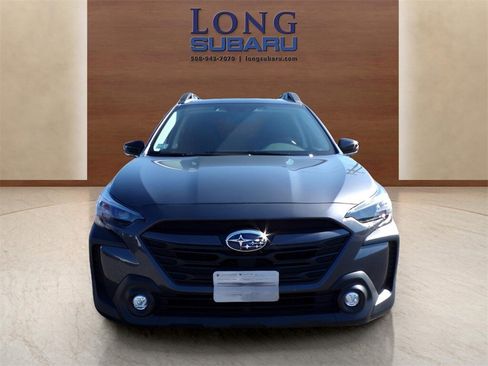 Certified 2025 Subaru Outback Premium image 4