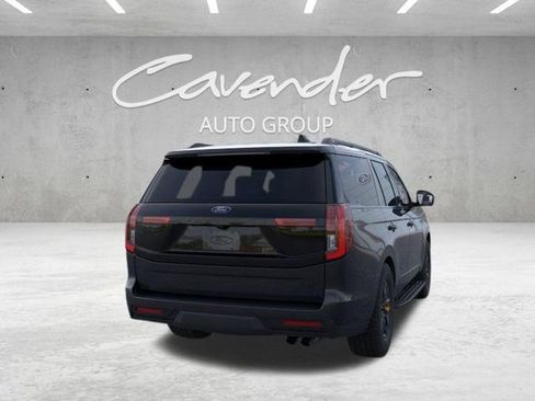 New 2026 Ford Expedition Tremor image 8