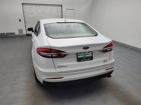 Used 2020 Ford Fusion SE image 6
