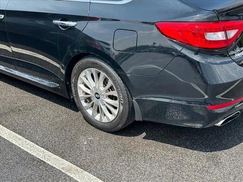 Used 2015 Hyundai Sonata Limited FWD image 20
