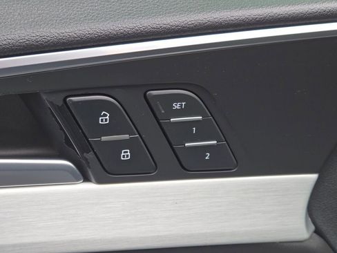 Used 2018 Audi S4 Premium Plus w/ Navigation Package image 29