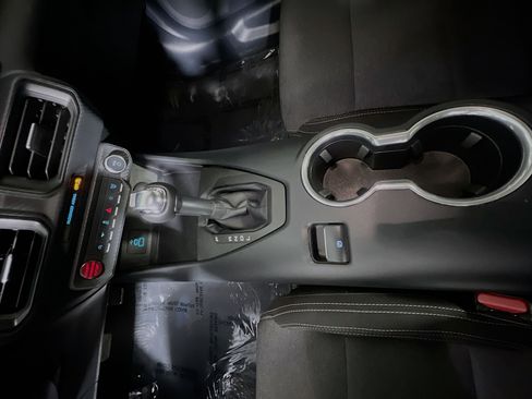 Used 2024 Ford Mustang Coupe image 25