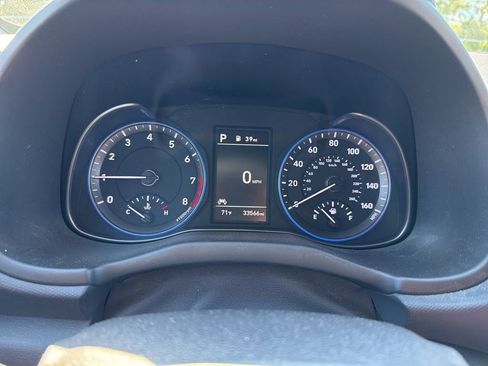 Used 2021 Hyundai Kona Night image 24