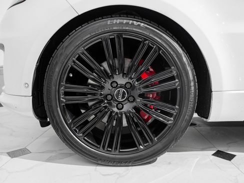 Used 2018 Land Rover Range Rover Sport Supercharged image 15